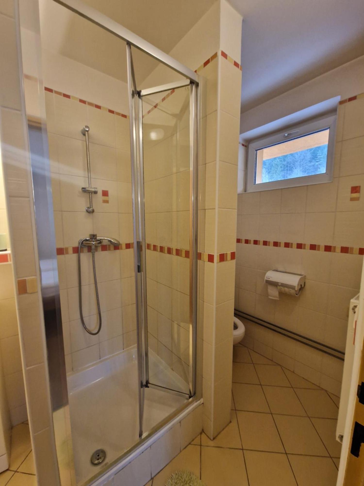 Pri Piecke Penzion A Restauracia Staré Hory Zimmer foto