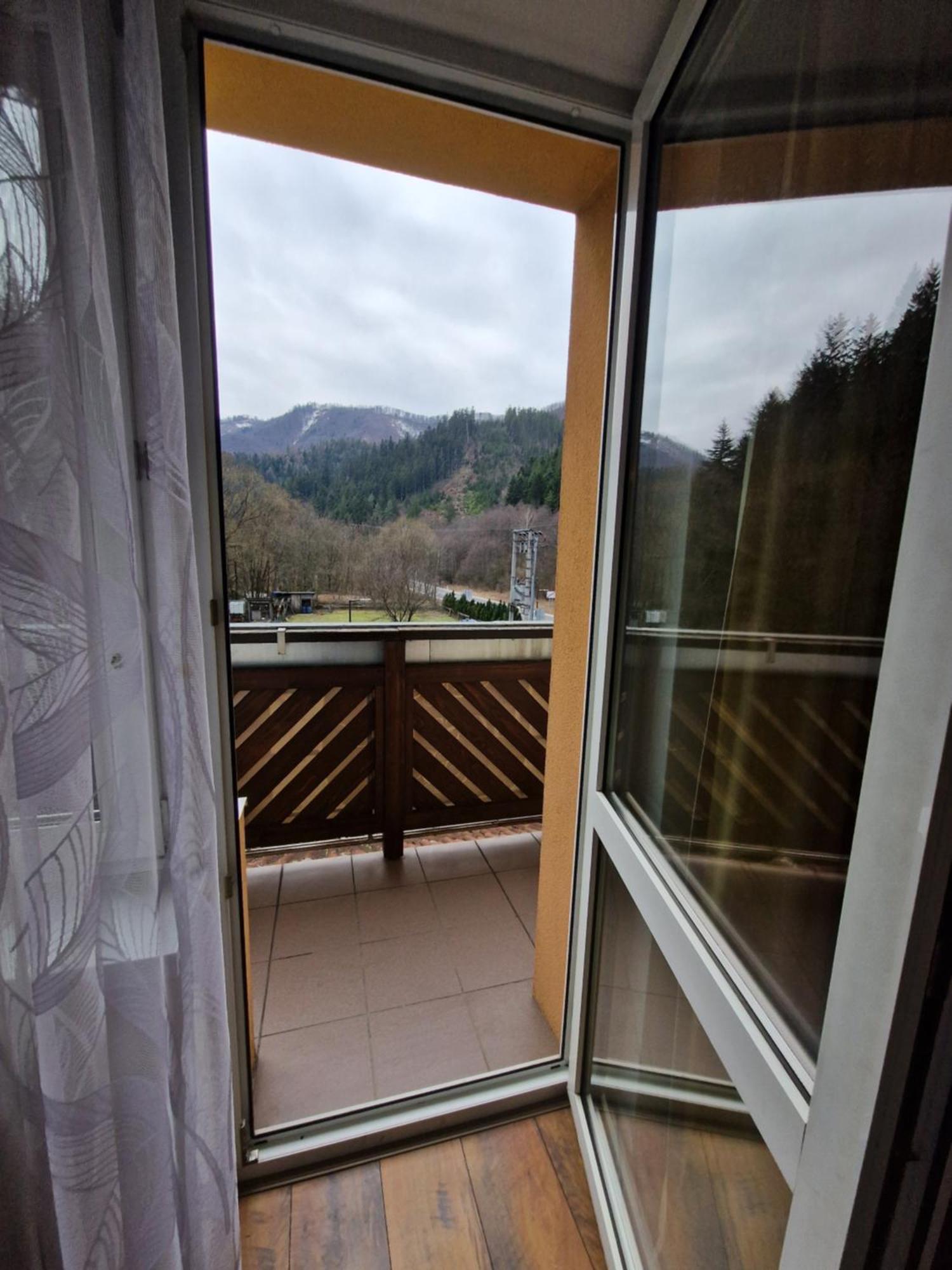 Pri Piecke Penzion A Restauracia Staré Hory Zimmer foto